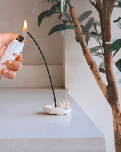 CONCH INCENSE HOLDERS
